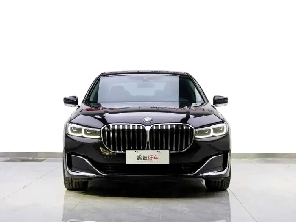 BMW 7 Series 2022 из CN, фото 2