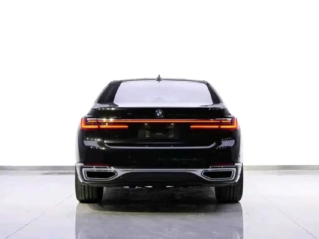 BMW 7 Series 2022 из CN, фото 5