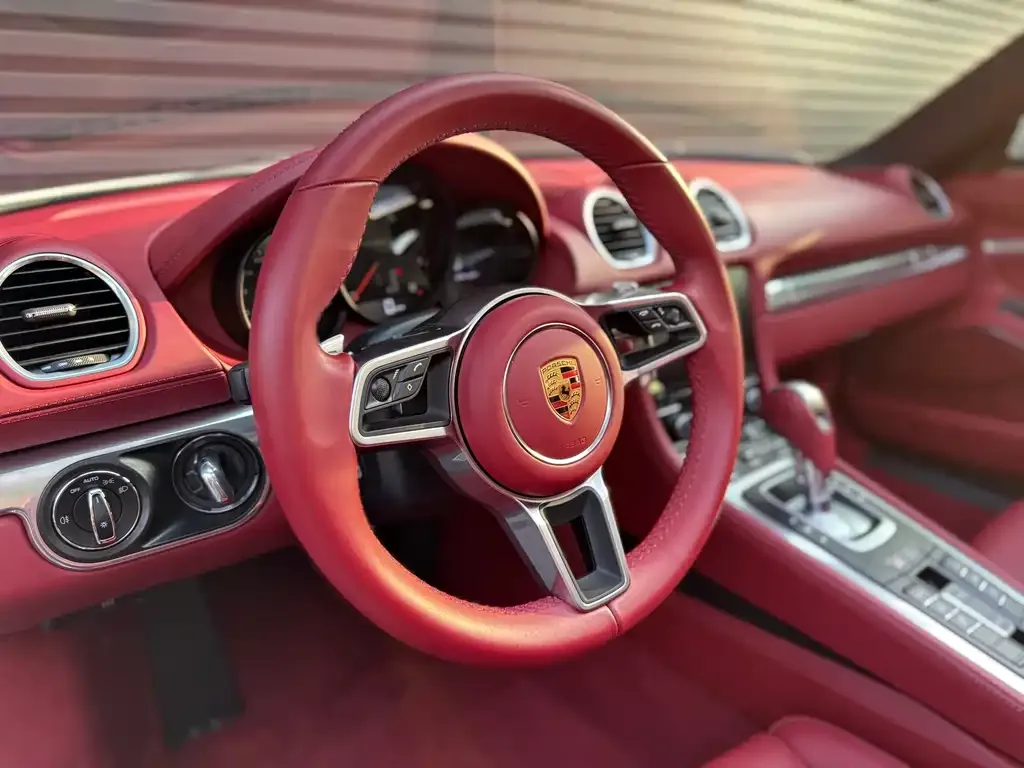 Porsche 718 2022 из CN, фото 9