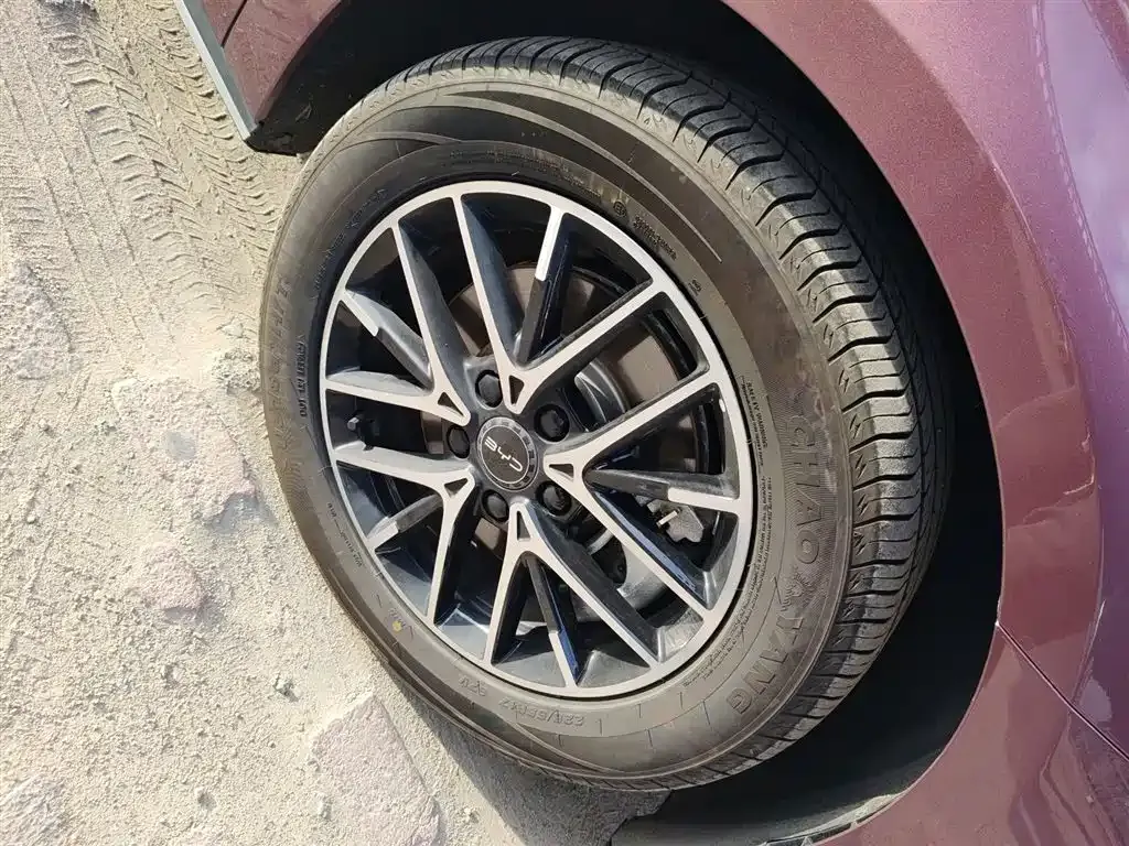 BYD Seal 07 DM-i 2024 из CN, фото 8