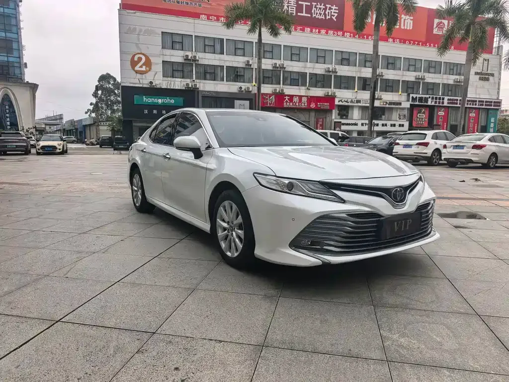 Toyota Camry 2021 из CN, фото 3