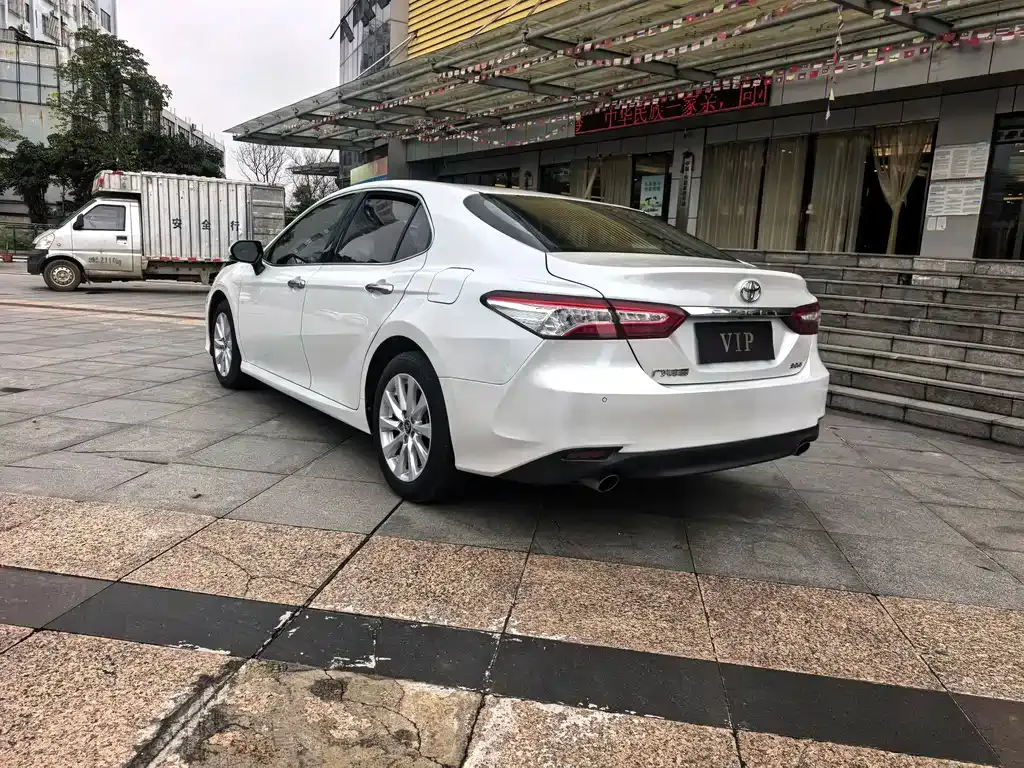 Toyota Camry 2021 из CN, фото 5