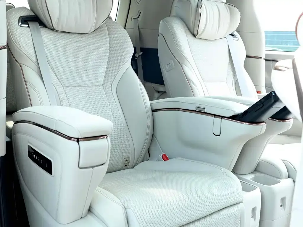 Lexus LM 2024 из CN, фото 7