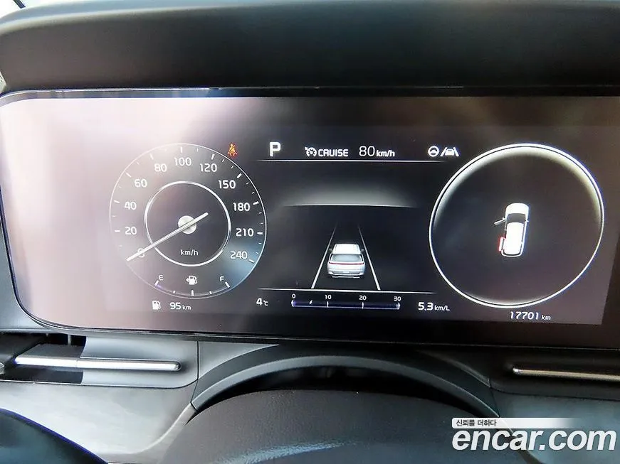Kia Carnival — фото 10