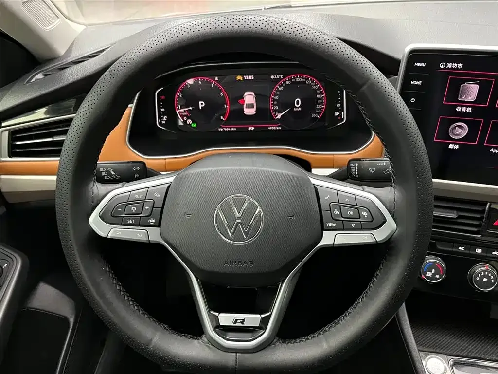 Volkswagen Bora 2022 из CN, фото 3