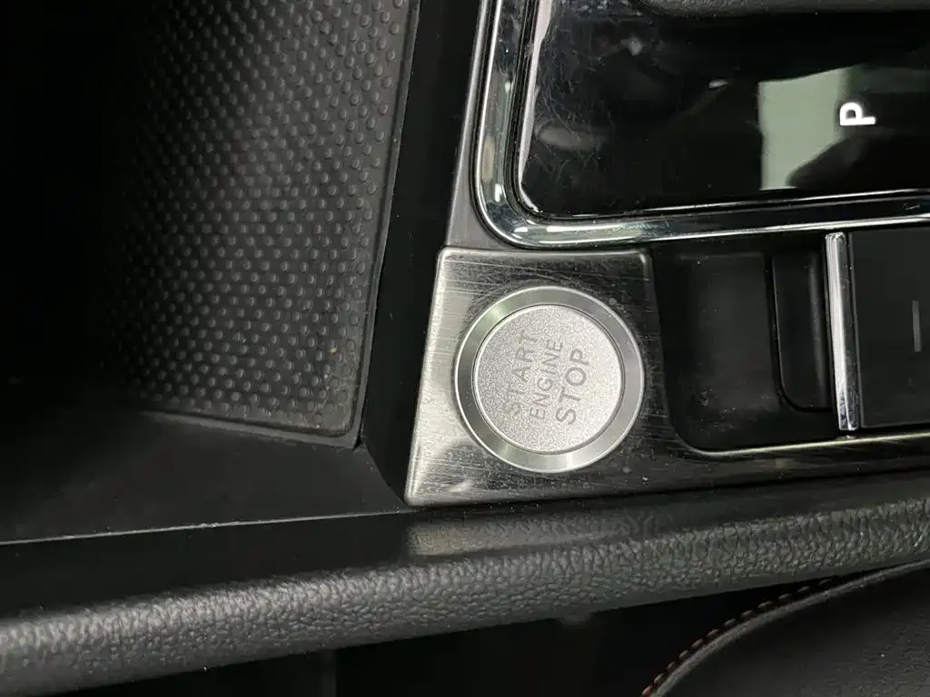 Volkswagen Bora 2022 из CN, фото 4