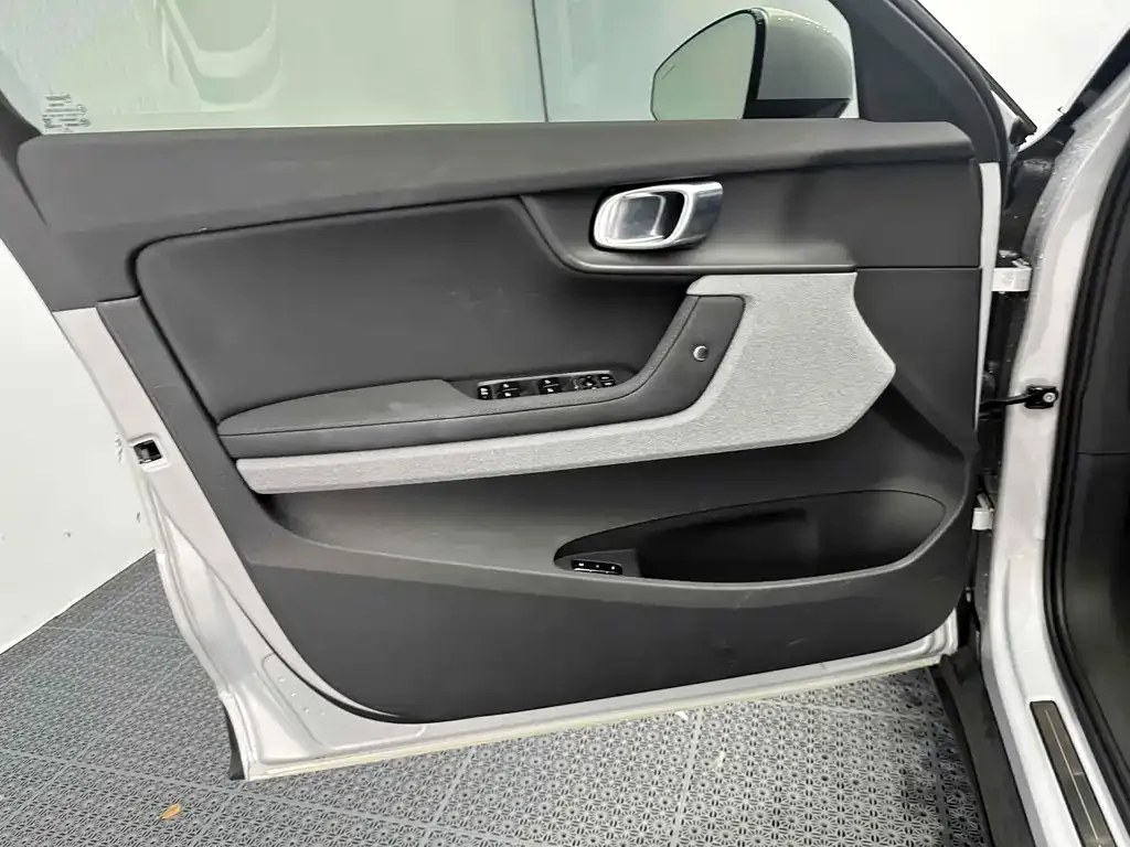 Polestar Polestar 2 2023 из CN, фото 7