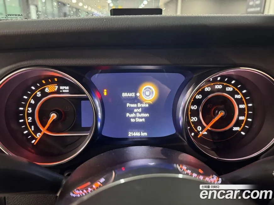 Jeep Wrangler 2023 из KR, фото 8