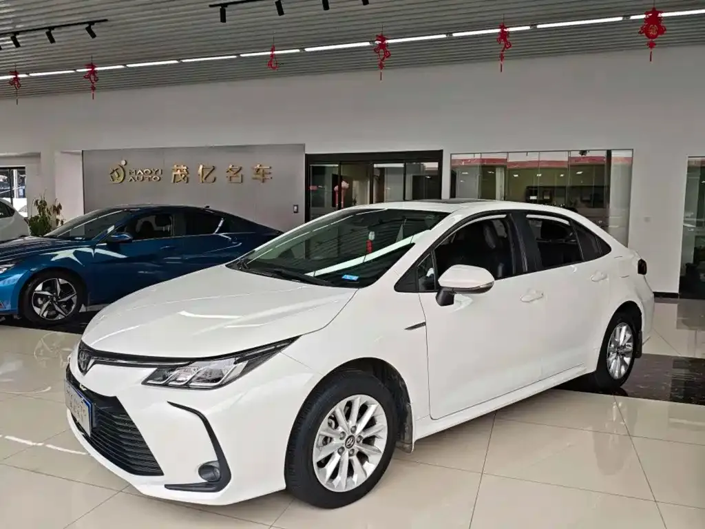 Toyota Corolla 2022 из CN, фото 1