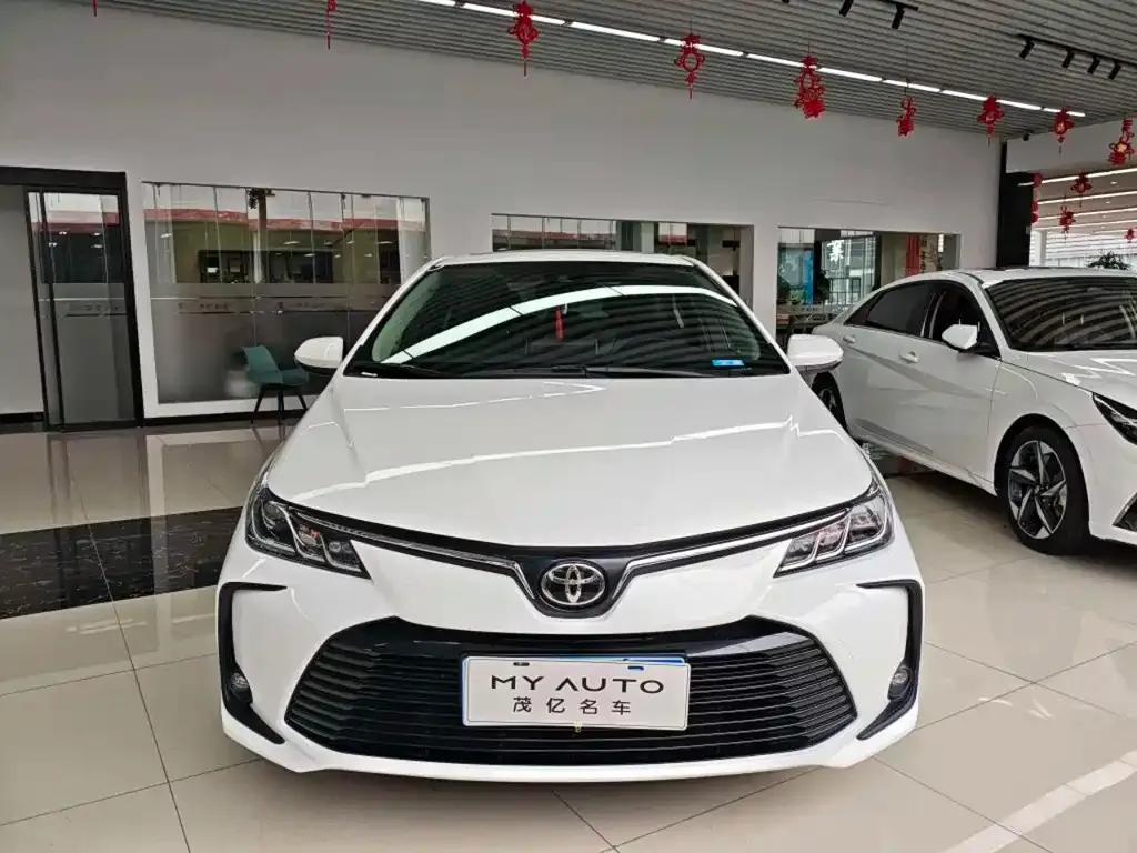 Toyota Corolla 2022 из CN, фото 2