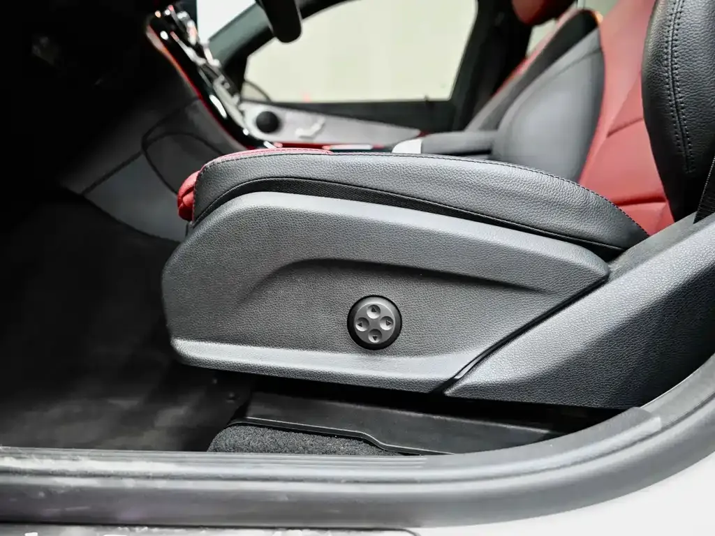 Mercedes-Benz GLC Coupe 2022 из CN, фото 5