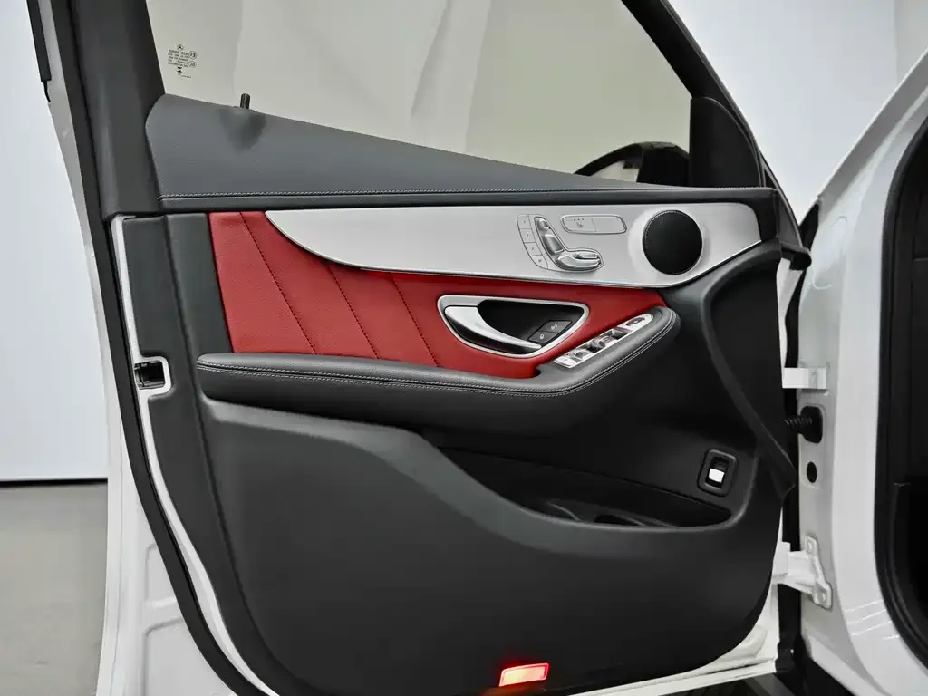Mercedes-Benz GLC Coupe 2022 из CN, фото 6