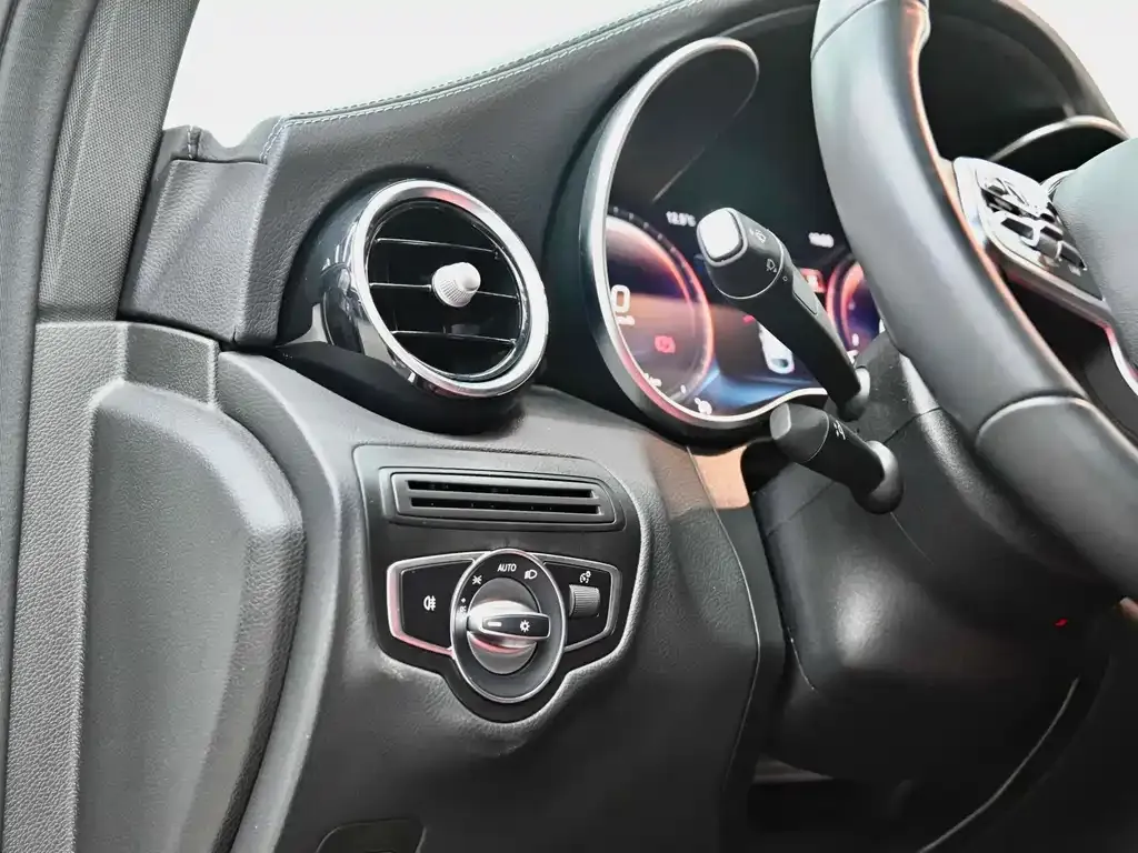 Mercedes-Benz GLC Coupe 2022 из CN, фото 7