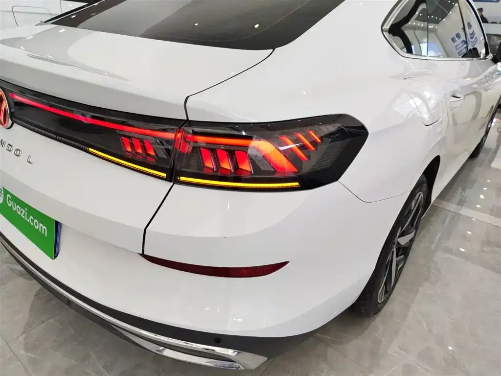 Volkswagen Lamando 2024 из CN, фото 8