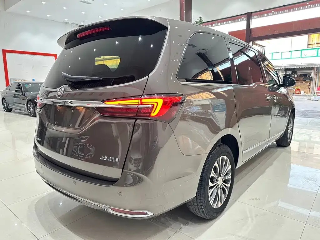 Buick GL8 2022 из CN, фото 4