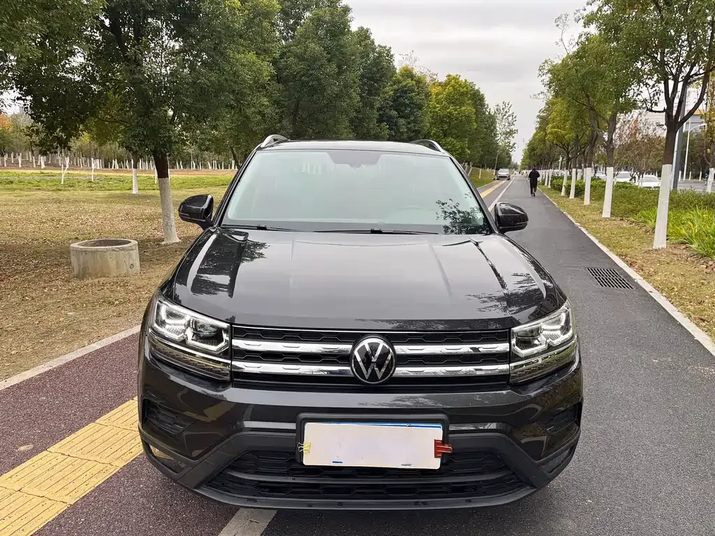 Volkswagen Tharu 2022 из CN, фото 2