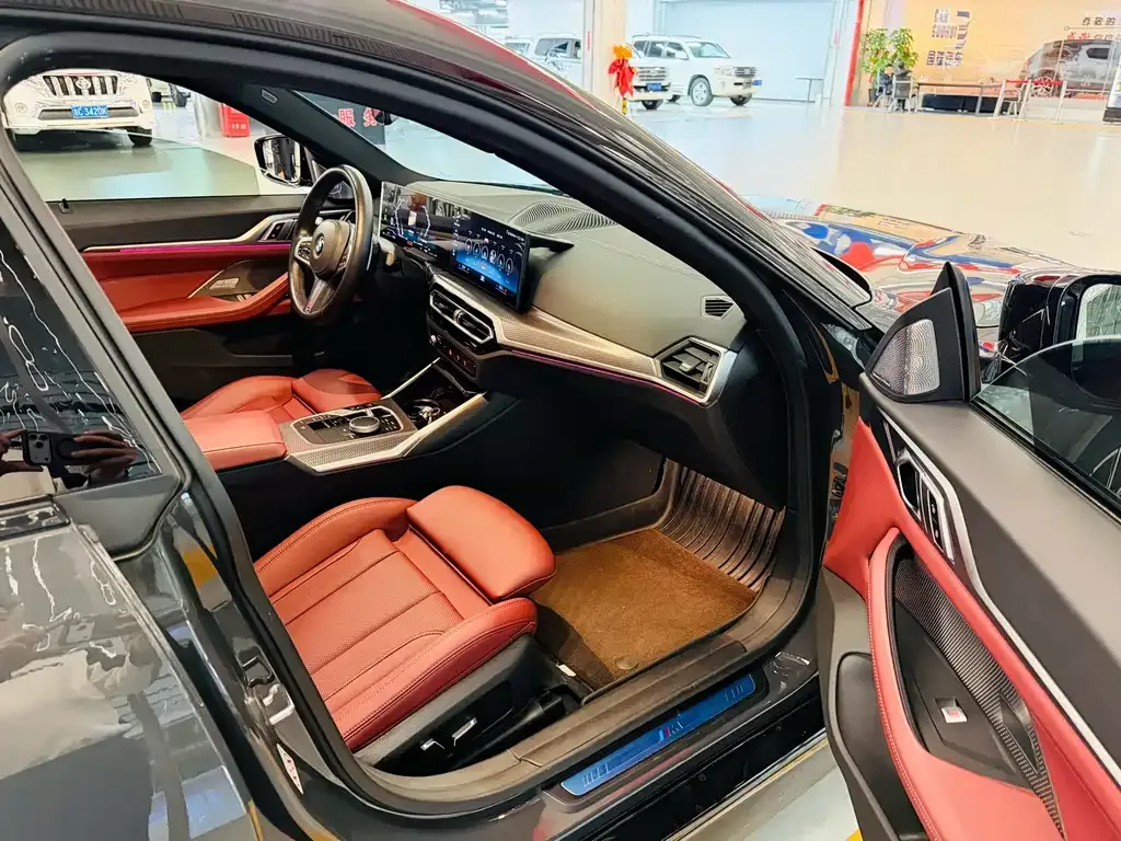 BMW 4 Series 2024 из CN, фото 9