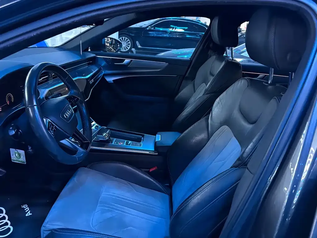 Audi A6L 2021 из CN, фото 7