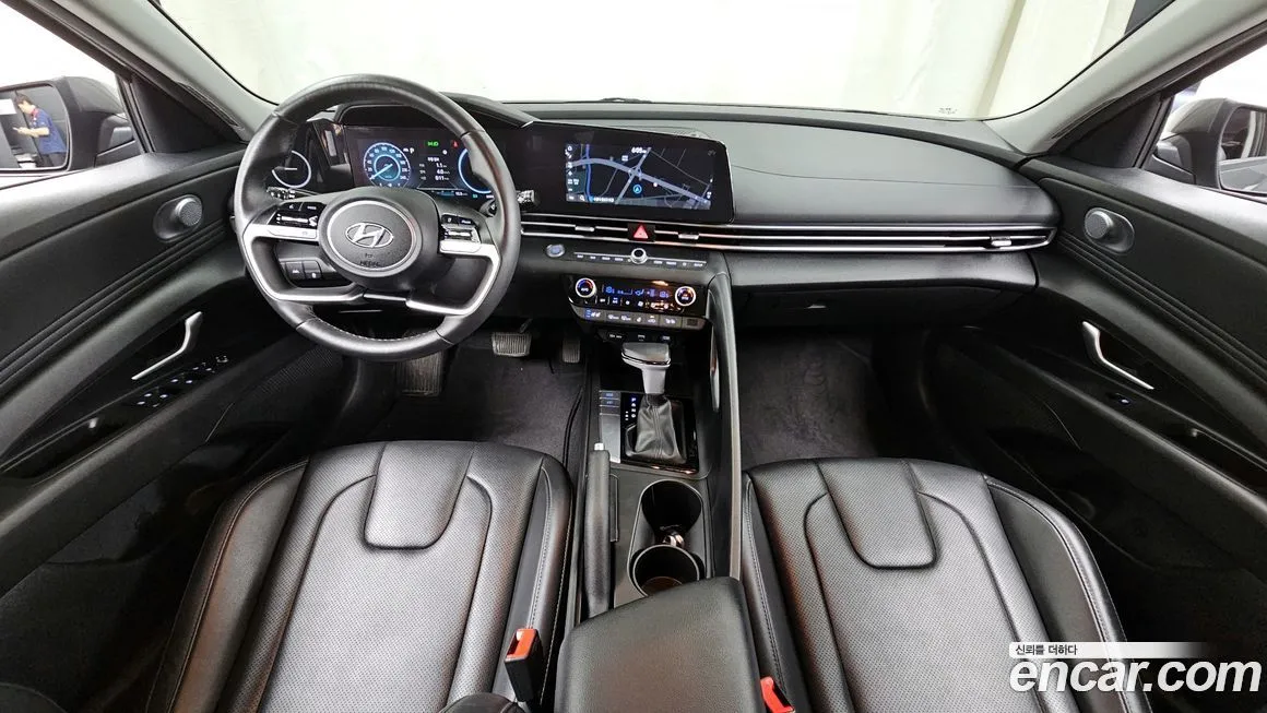 Hyundai AVANTE — фото 7