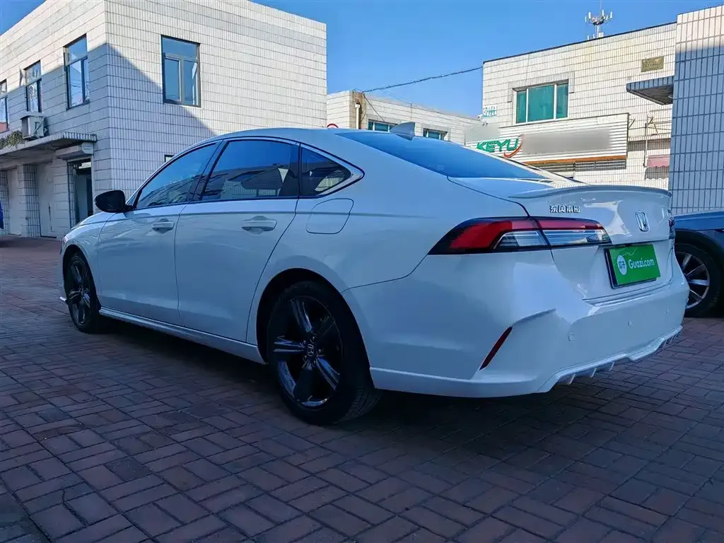 Honda Inspire — фото 9