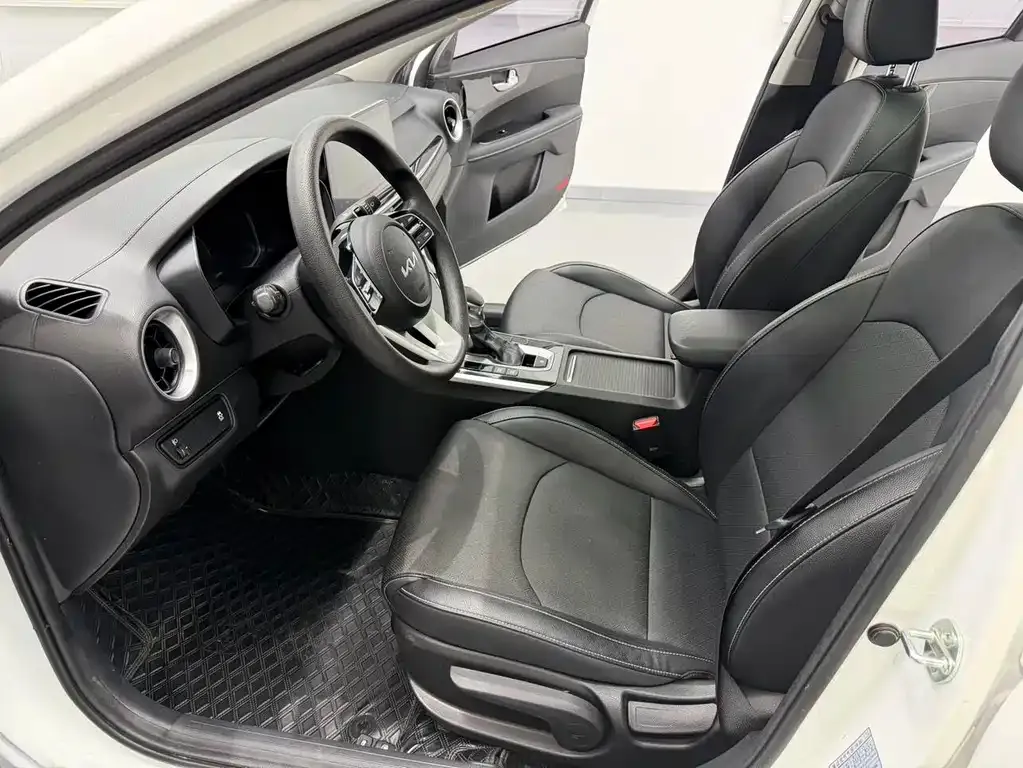 Kia K3 2022 из CN, фото 8
