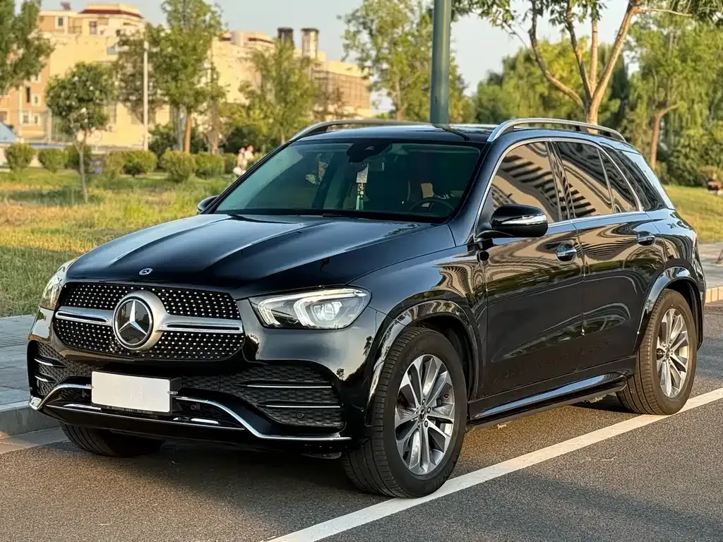 Mercedes-Benz GLE 2023 из CN, фото 2