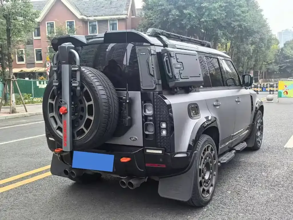 Land Rover Defender — фото 4