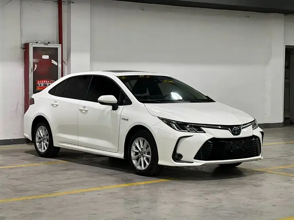 Toyota Corolla 2022 из CN, фото 3