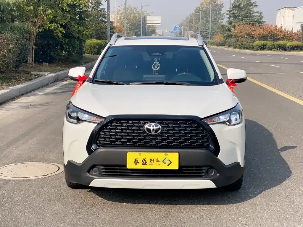 Toyota Corolla Cross — фото 2