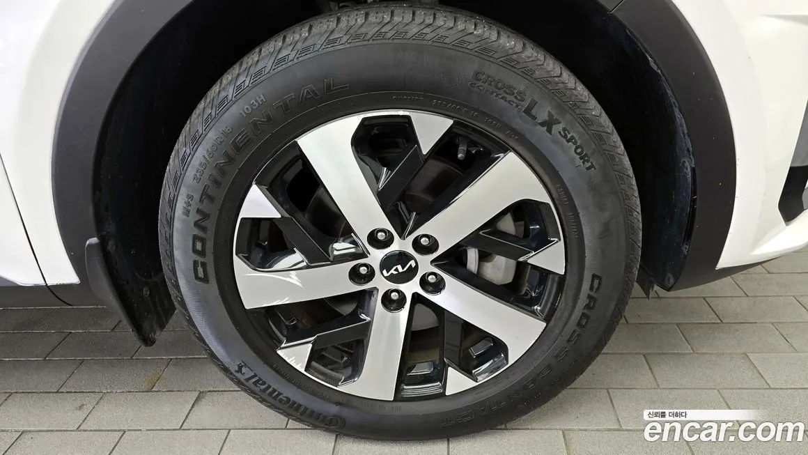 Kia Sorento — фото 5