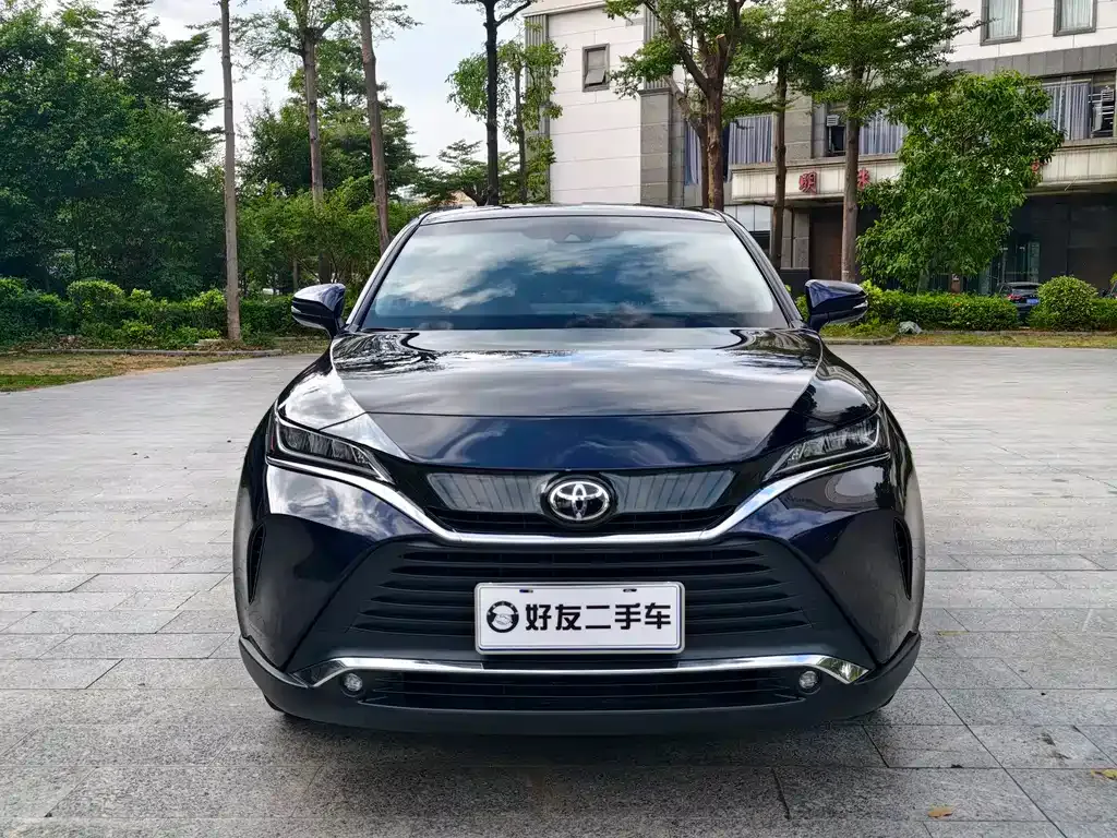 Toyota Harrier 2023 из CN, фото 2