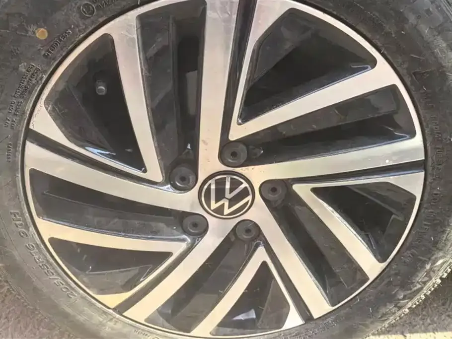Volkswagen Lavida 2023 из CN, фото 6