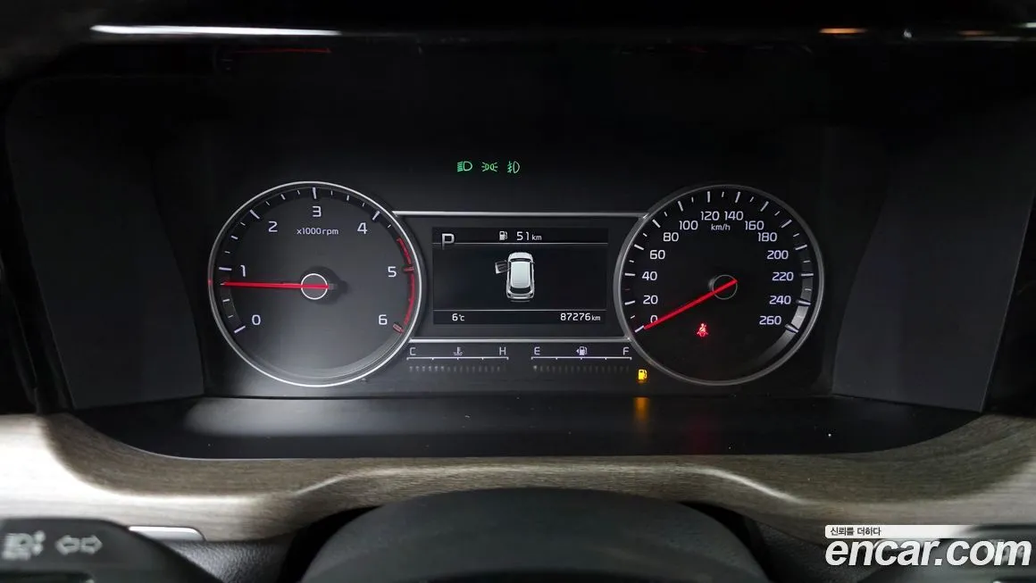 Kia Sorento — фото 8