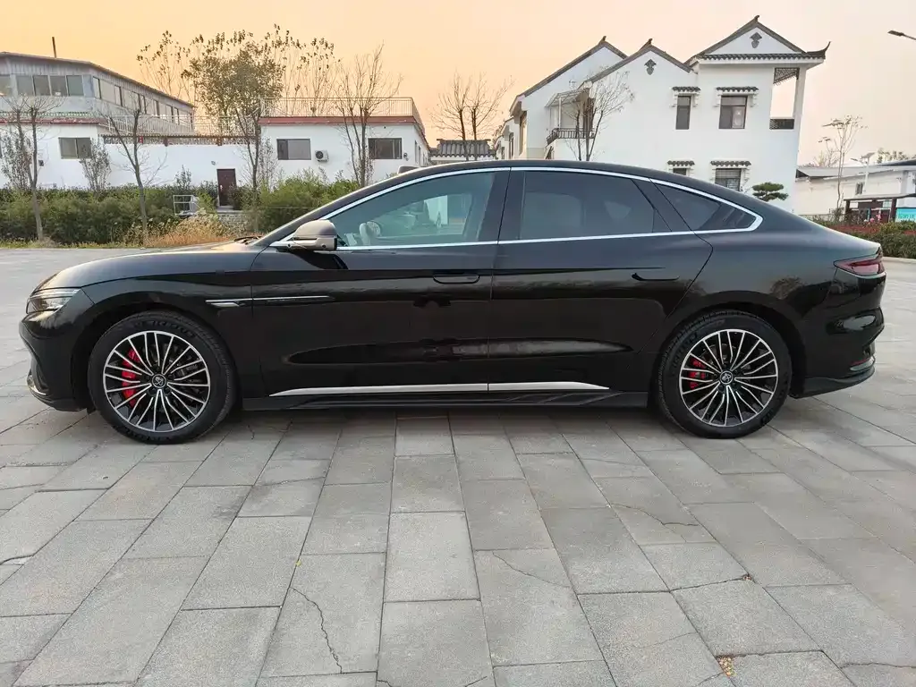 BYD Han 2025 из CN, фото 8