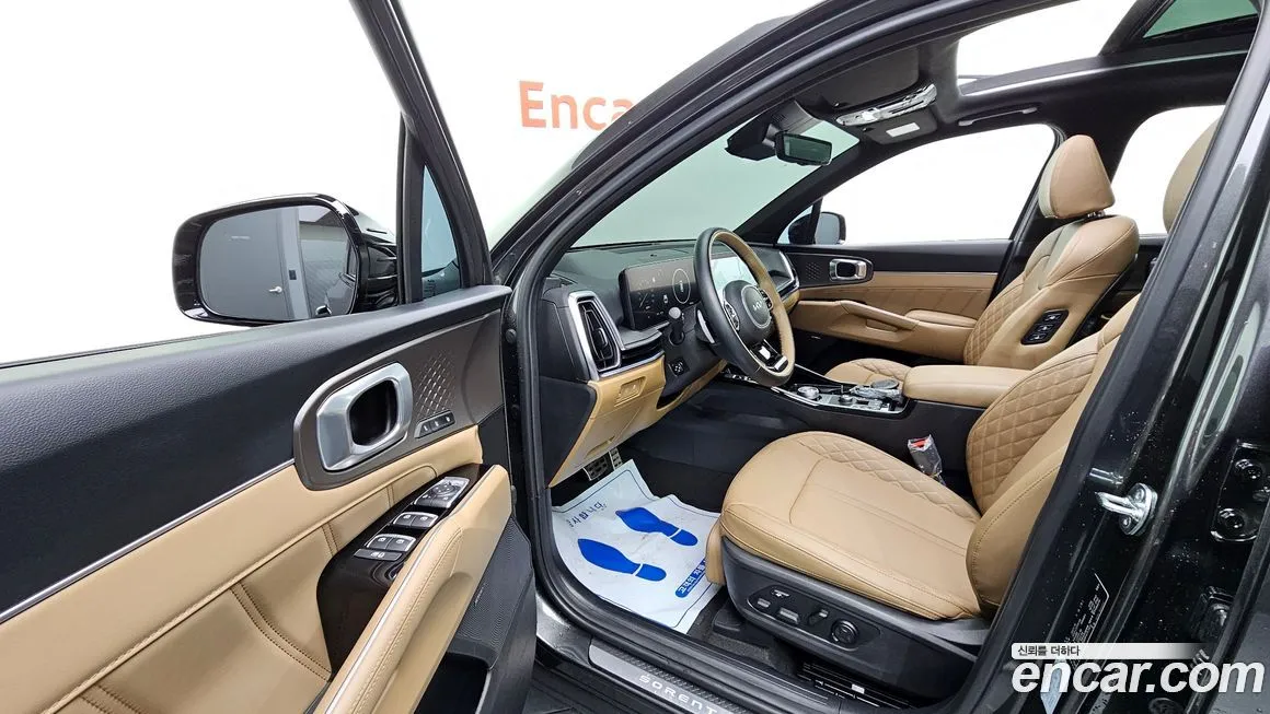 Kia Sorento — фото 10