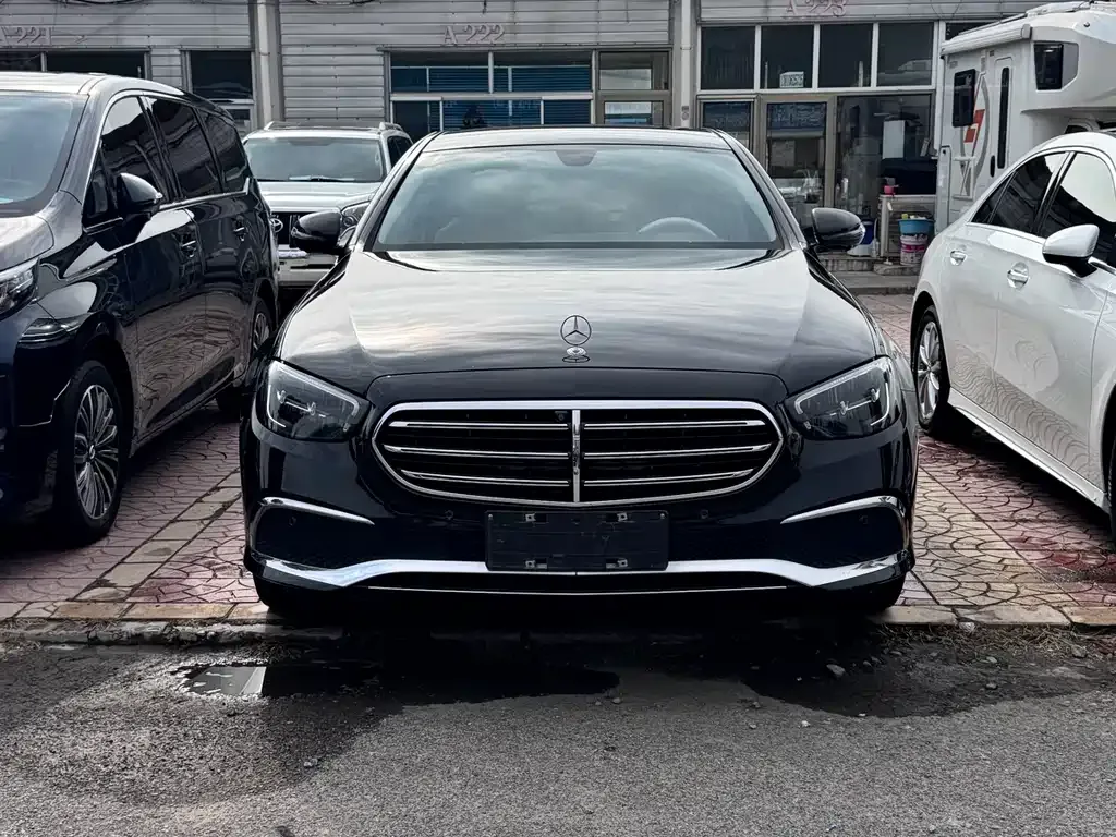Mercedes-Benz E-Class 2022 из CN, фото 2