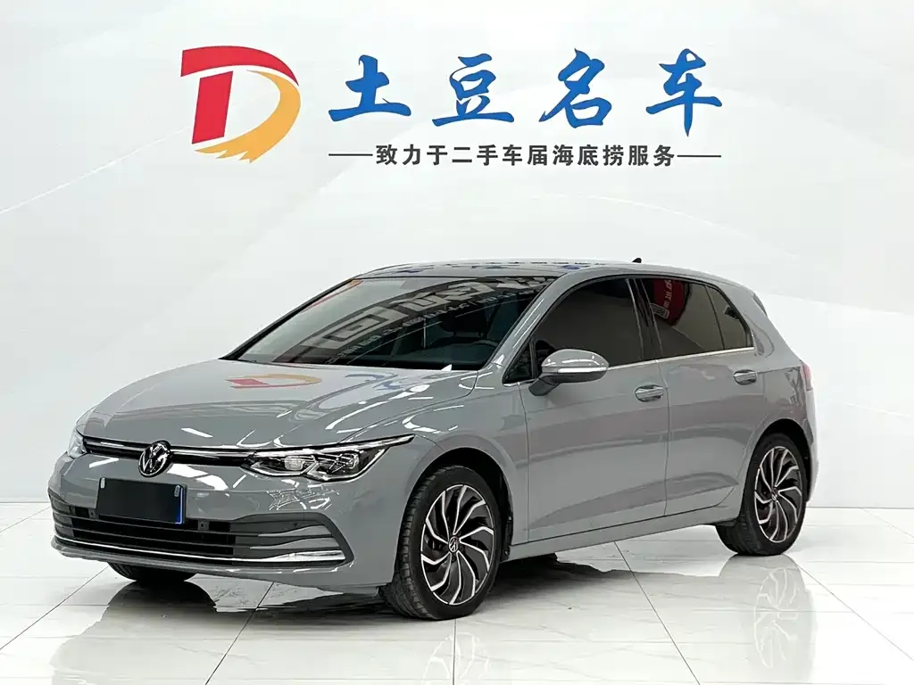 Volkswagen Golf 2022 из CN, фото 1