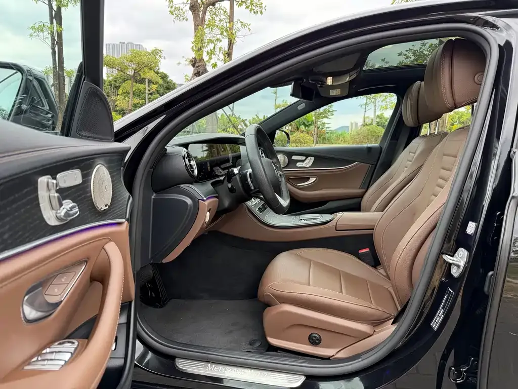 Mercedes-Benz E-Class 2022 из CN, фото 4