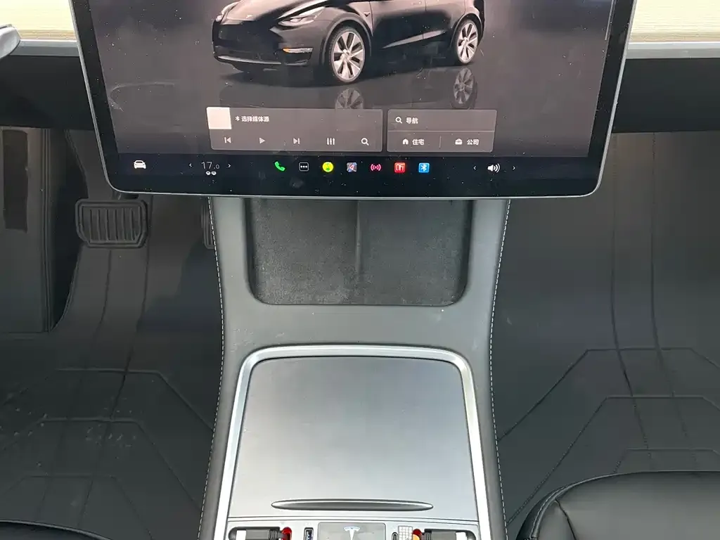 Tesla Model Y 2023 из CN, фото 8