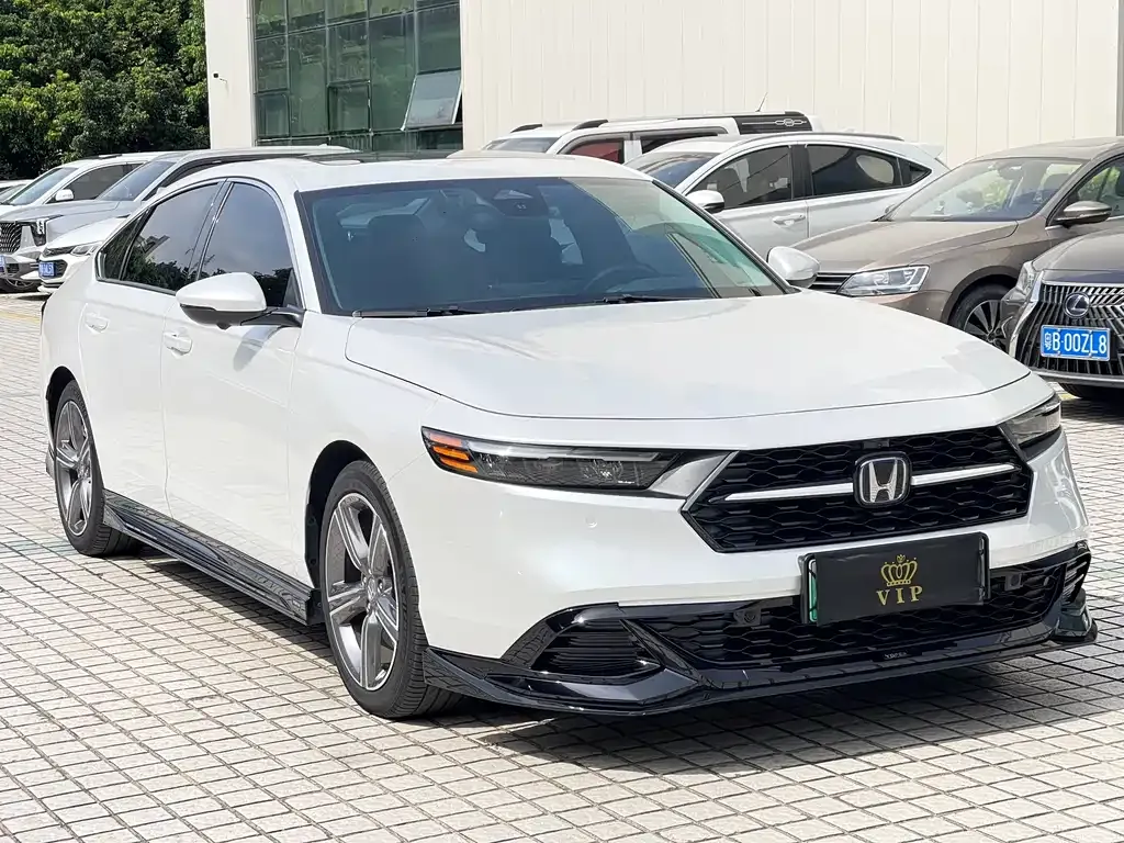 Honda Accord New Energy 2024 из CN, фото 2