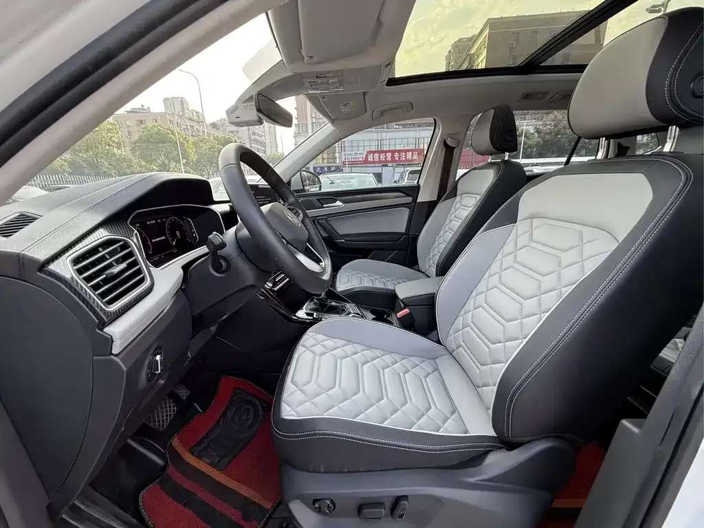 Volkswagen Tayron 2023 из CN, фото 10