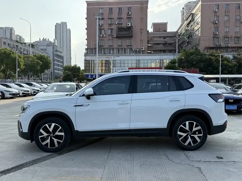 Volkswagen Tayron 2023 из CN, фото 7