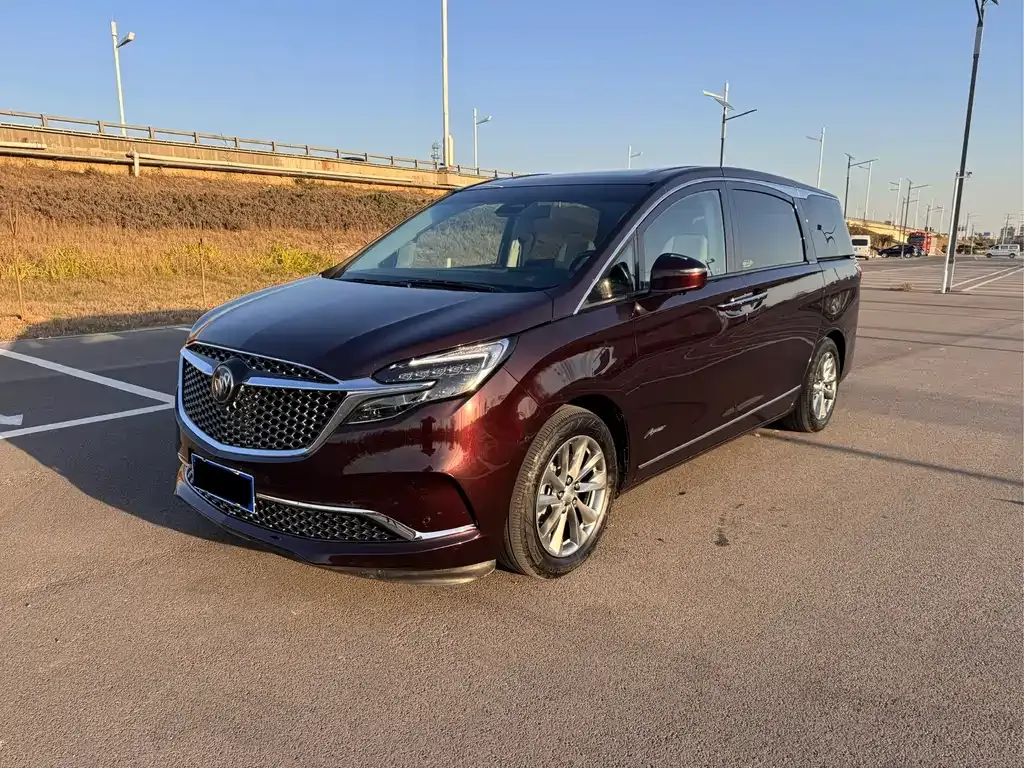 Buick GL8 2022 из CN, фото 1