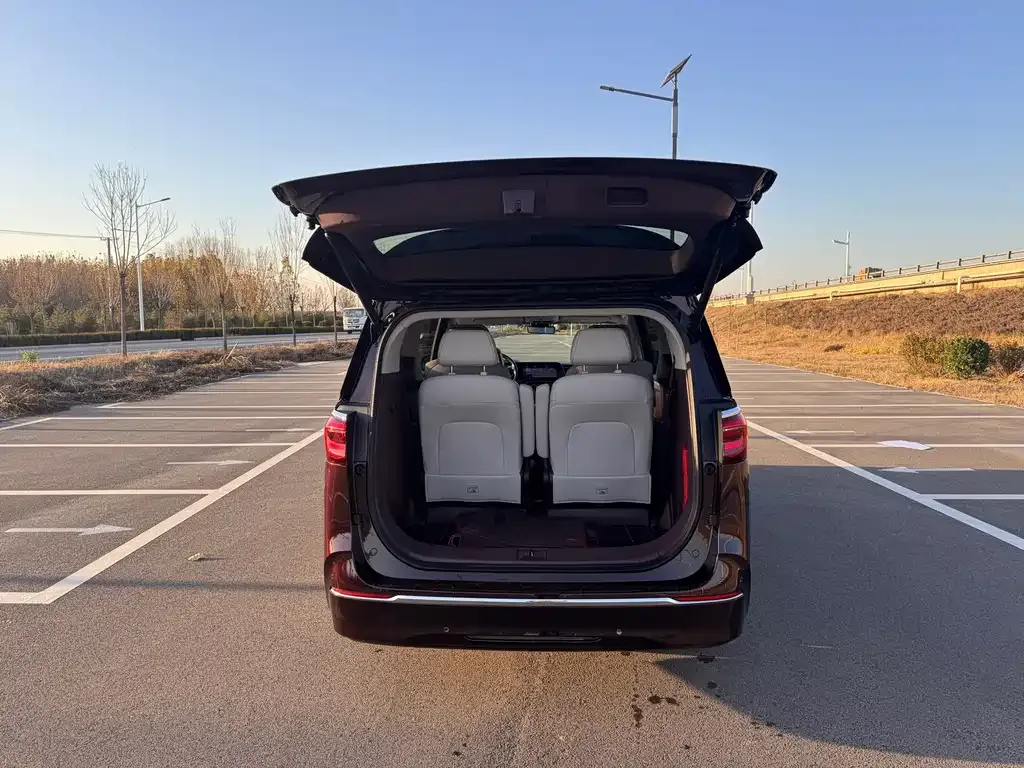 Buick GL8 2022 из CN, фото 8