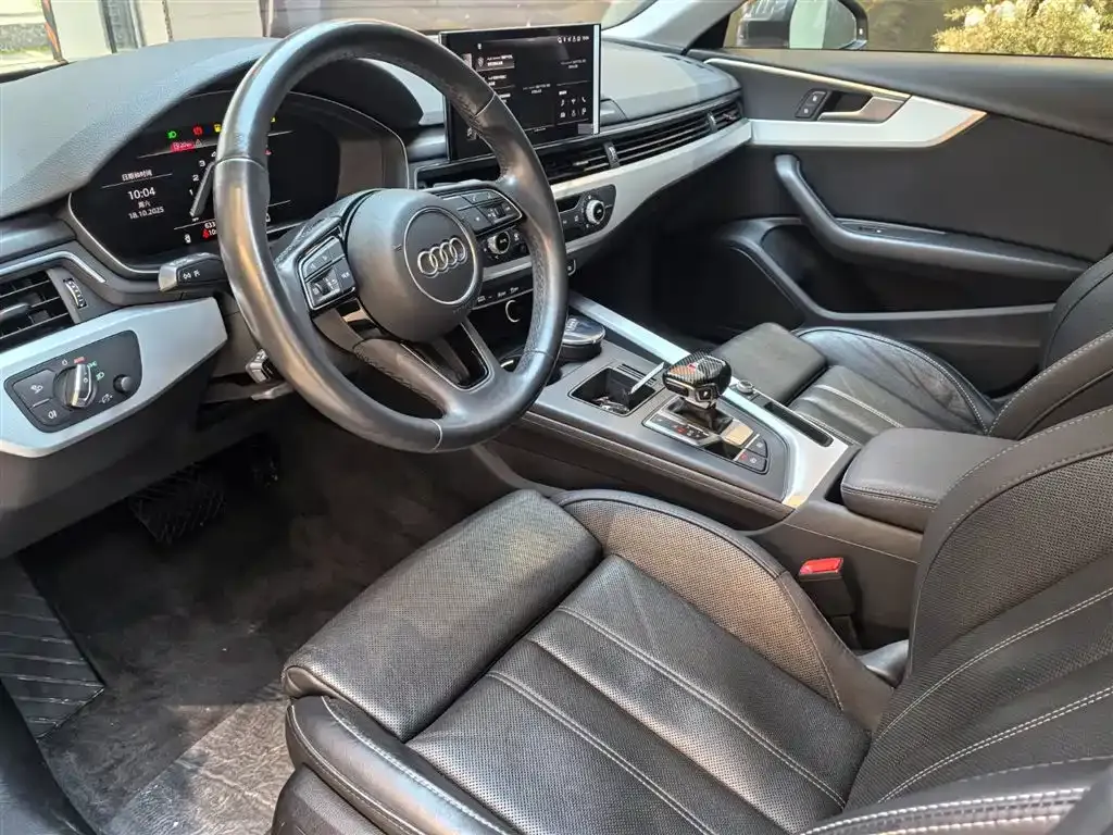 Audi A4L 2022 из CN, фото 8