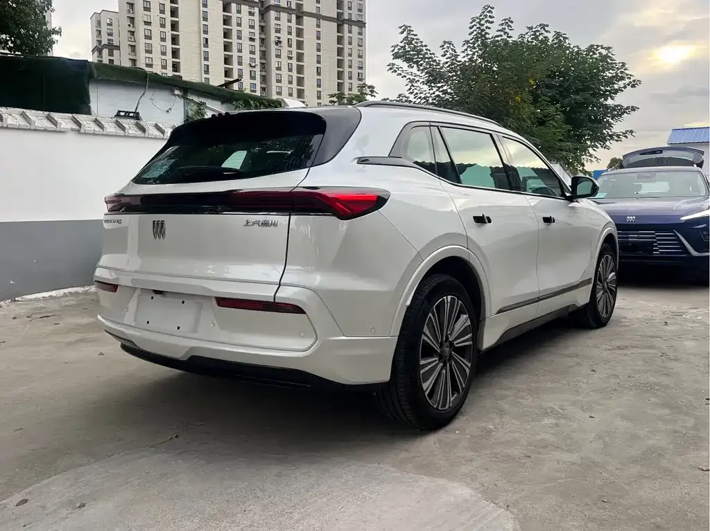 Buick E5 2023 из CN, фото 7