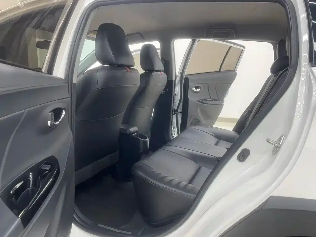 Toyota Yaris L 2021 из CN, фото 8