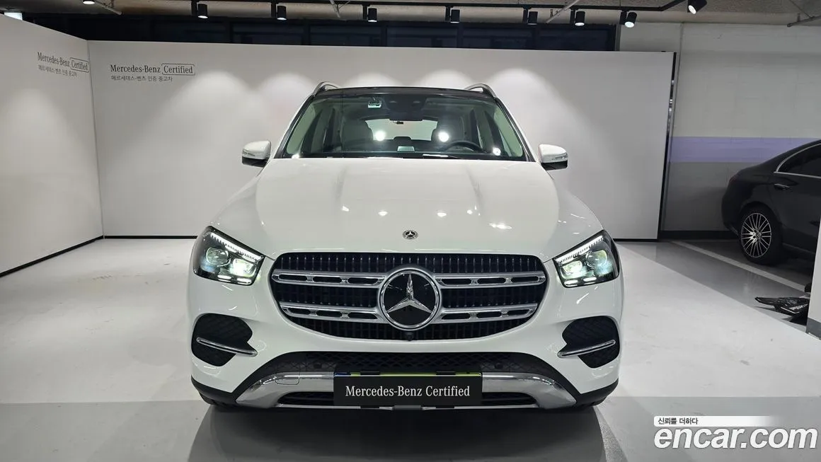 Mercedes-Benz GLE-Class — фото 6