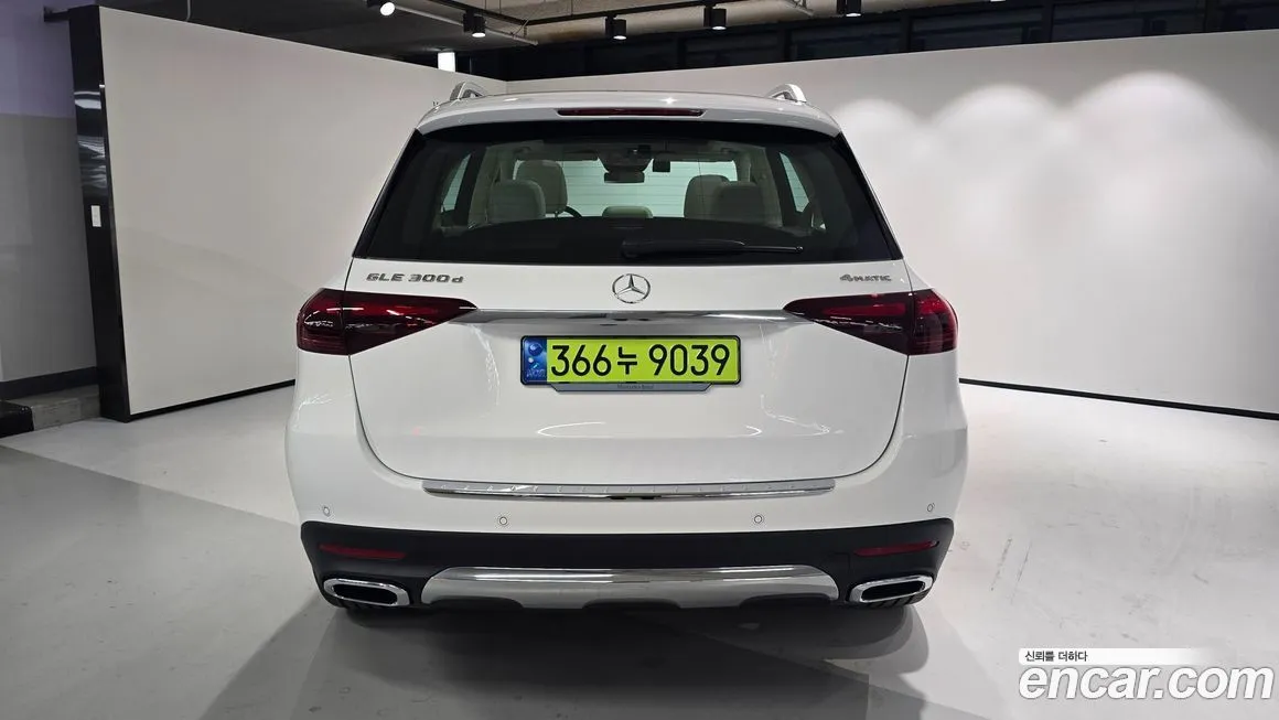 Mercedes-Benz GLE-Class — фото 7