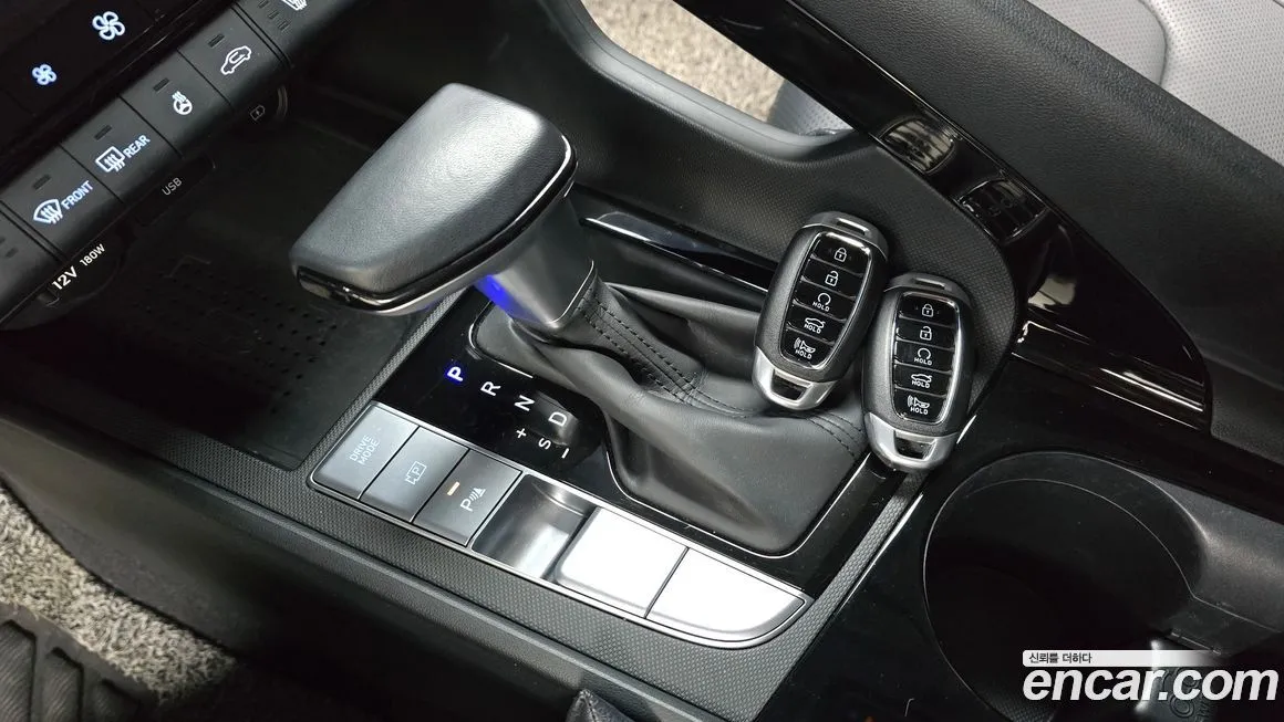 Hyundai AVANTE — фото 9